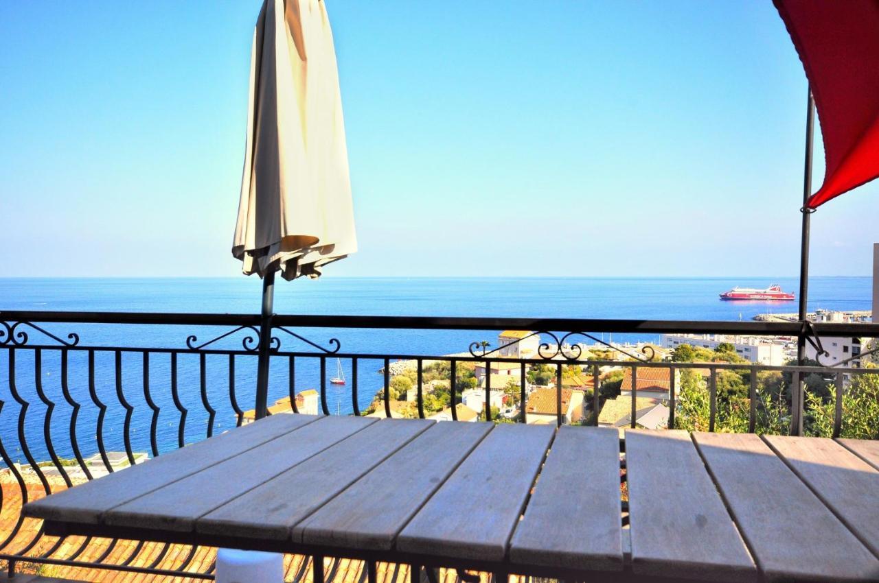Chez Aline Et Jean Pierre Apartment Toga ภายนอก รูปภาพ